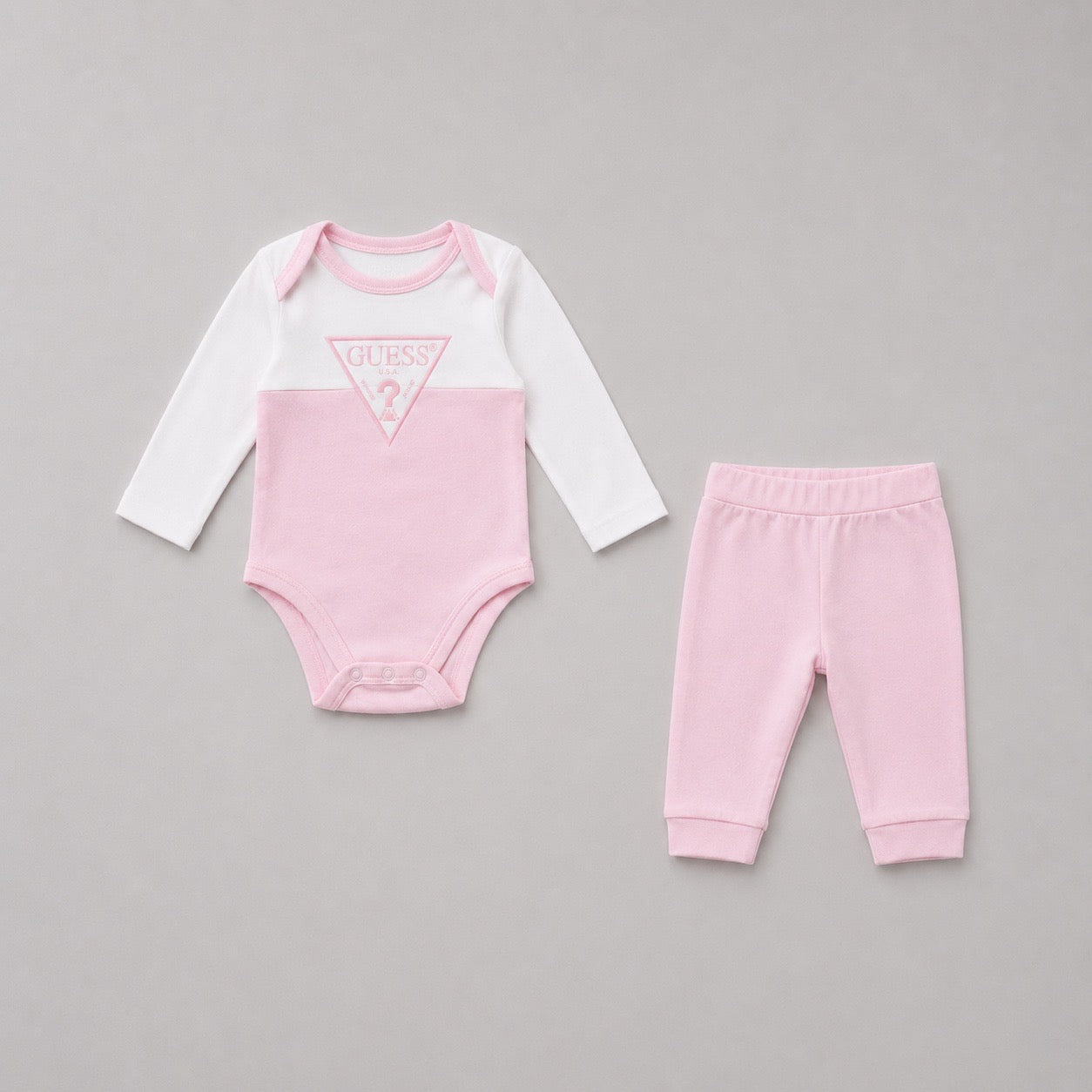 Бебешки Комплект Guess за Момиче от Две Части Розово и Бяло